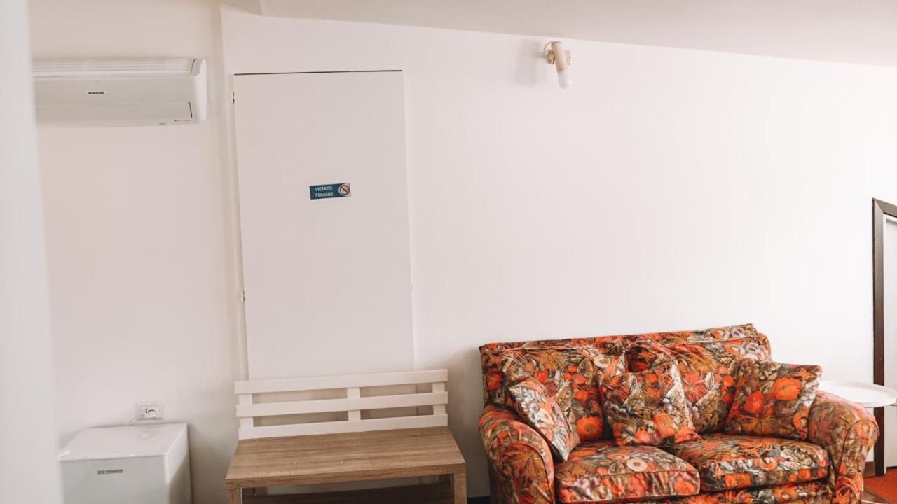 Apartament Casa Zoe Lezzeno Zewnętrze zdjęcie